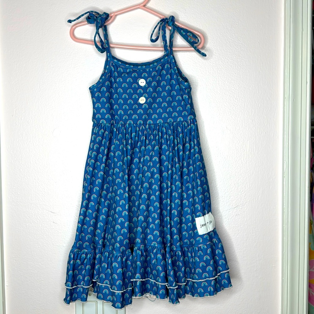 Blue rainbow dress size 3T buttery soft good condition.